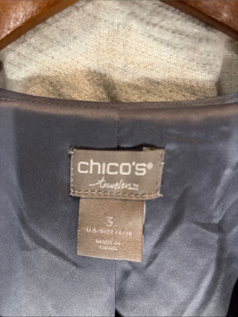 Chico's Travelers Silver Sequin Open Front Blazer Jacket Chico’s size 3 XL 16 - Picture 2 of 8